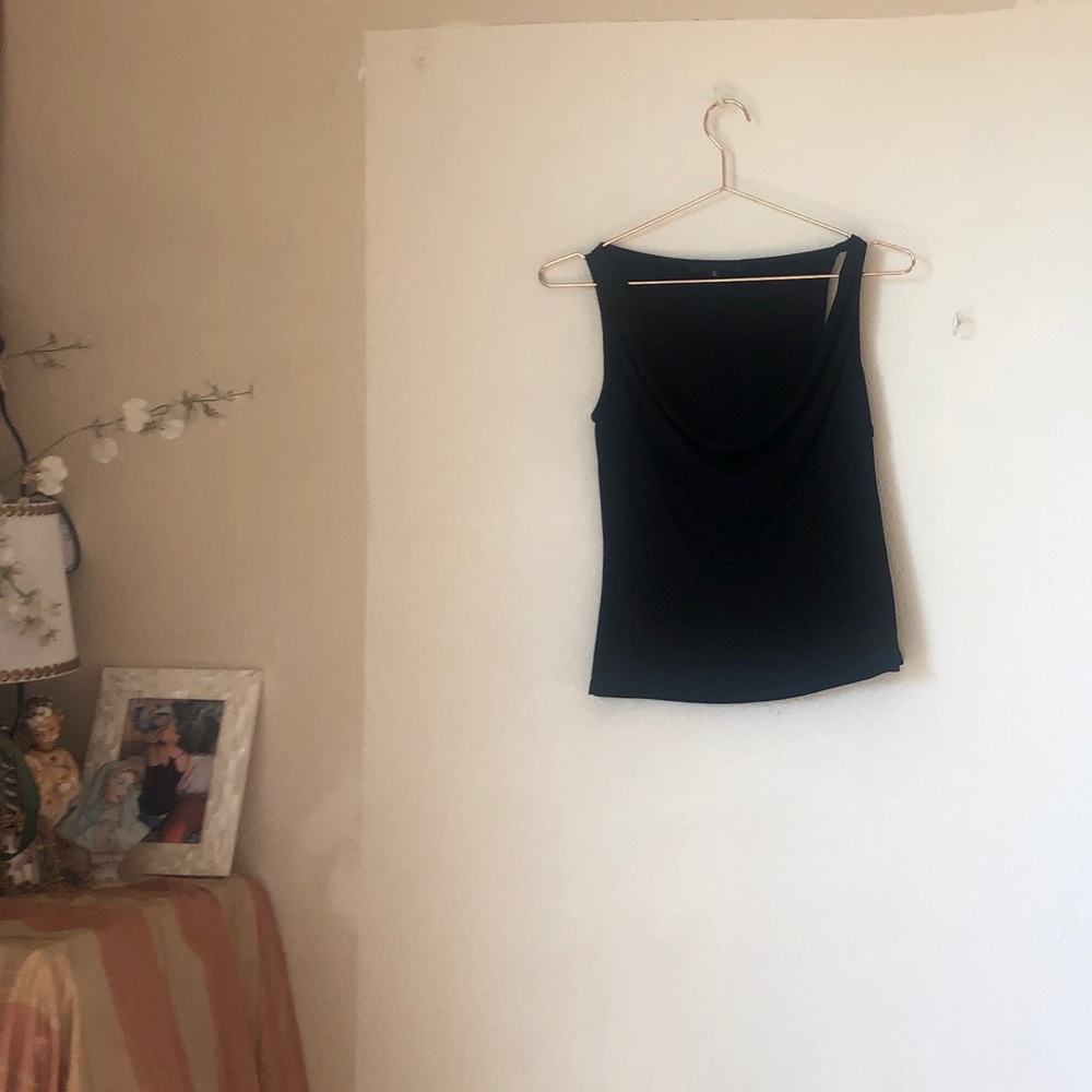 Guess Collection size Small Black top/Camera pin